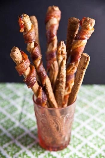 Bacon Breadsticks with Garlic Habanero Sauce and 6 Chile Blend